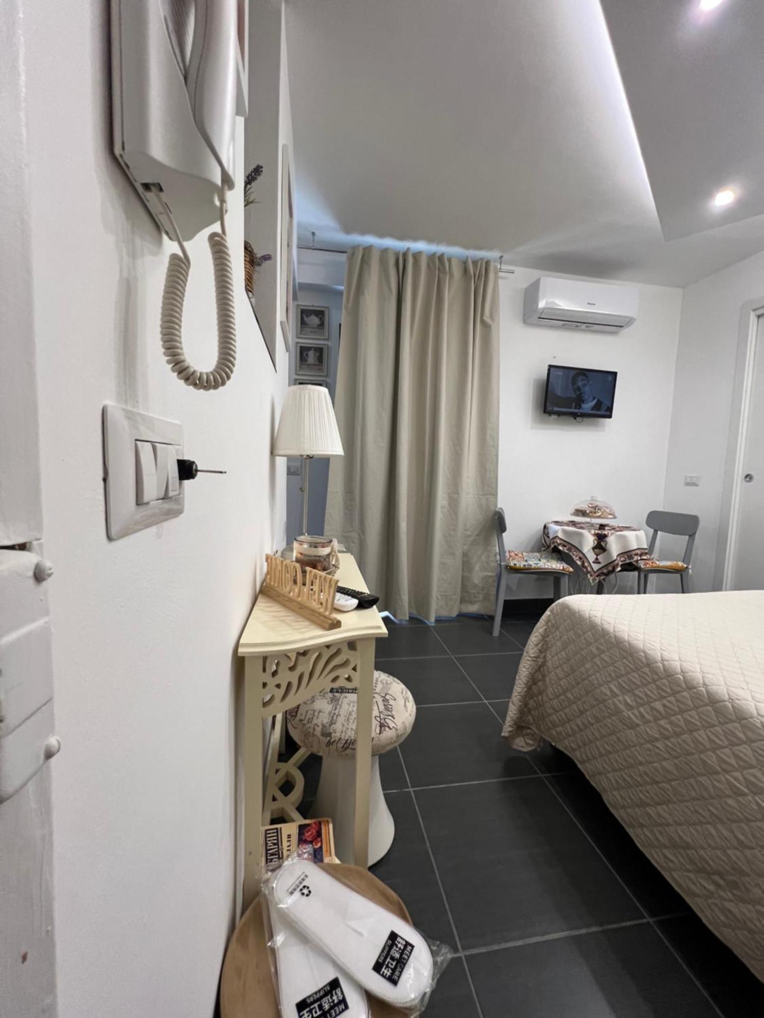 Nel Cortile Suite Чефалу Экстерьер фото